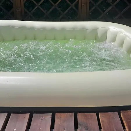 Il Palazzaccio * Acqualagna